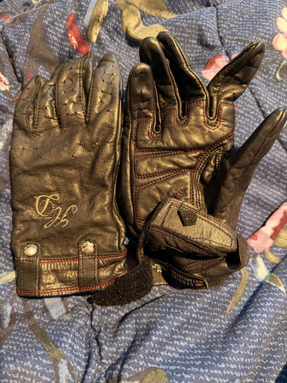 Women's Harley Davidson Black Leather Riding Gloves